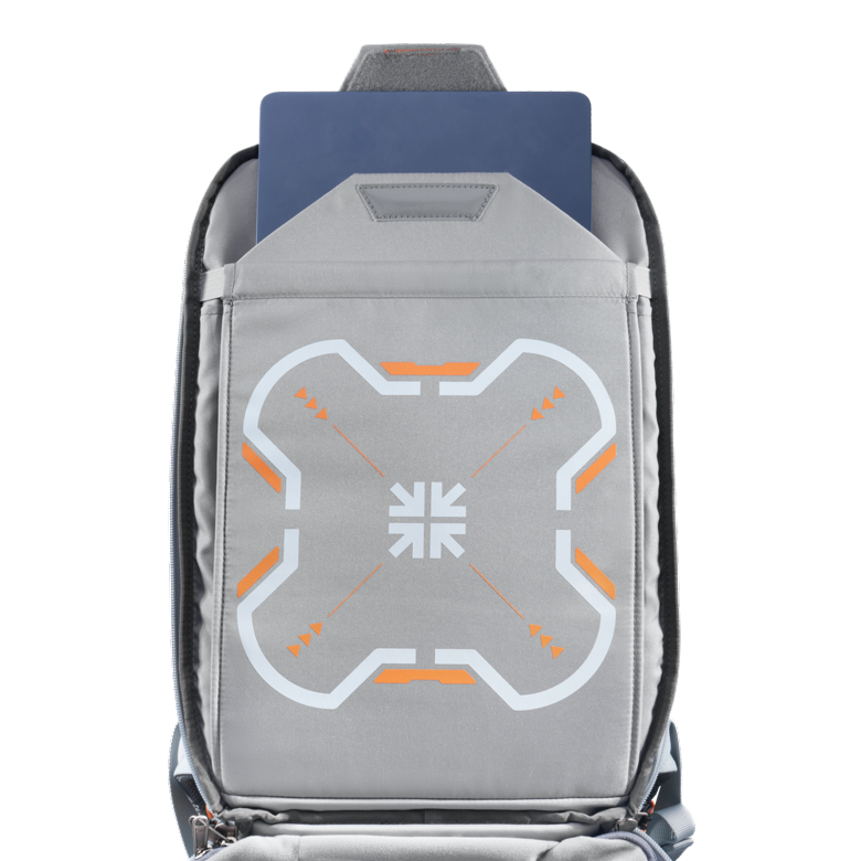 Insta360 Explorer Backpack — buzunar laptop