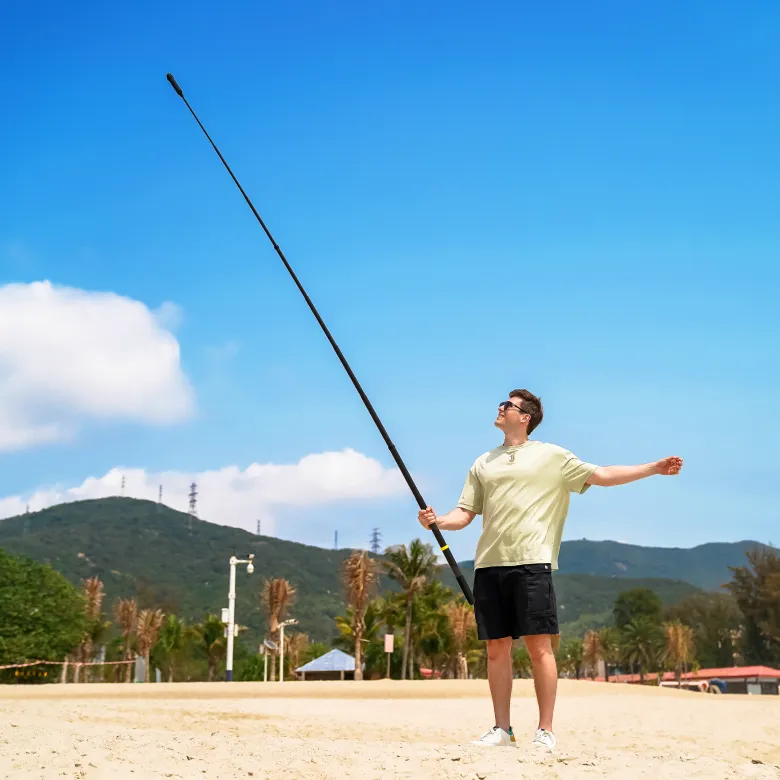 Selfie stick extins Insta360 — imagine 4